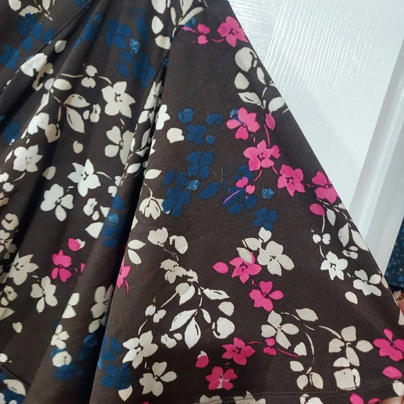 NWOT Lane Bryant Brown Floral Perfect Flutter-Sleeve Puff Print Midi Dress 22/24 - Picture 9 of 12